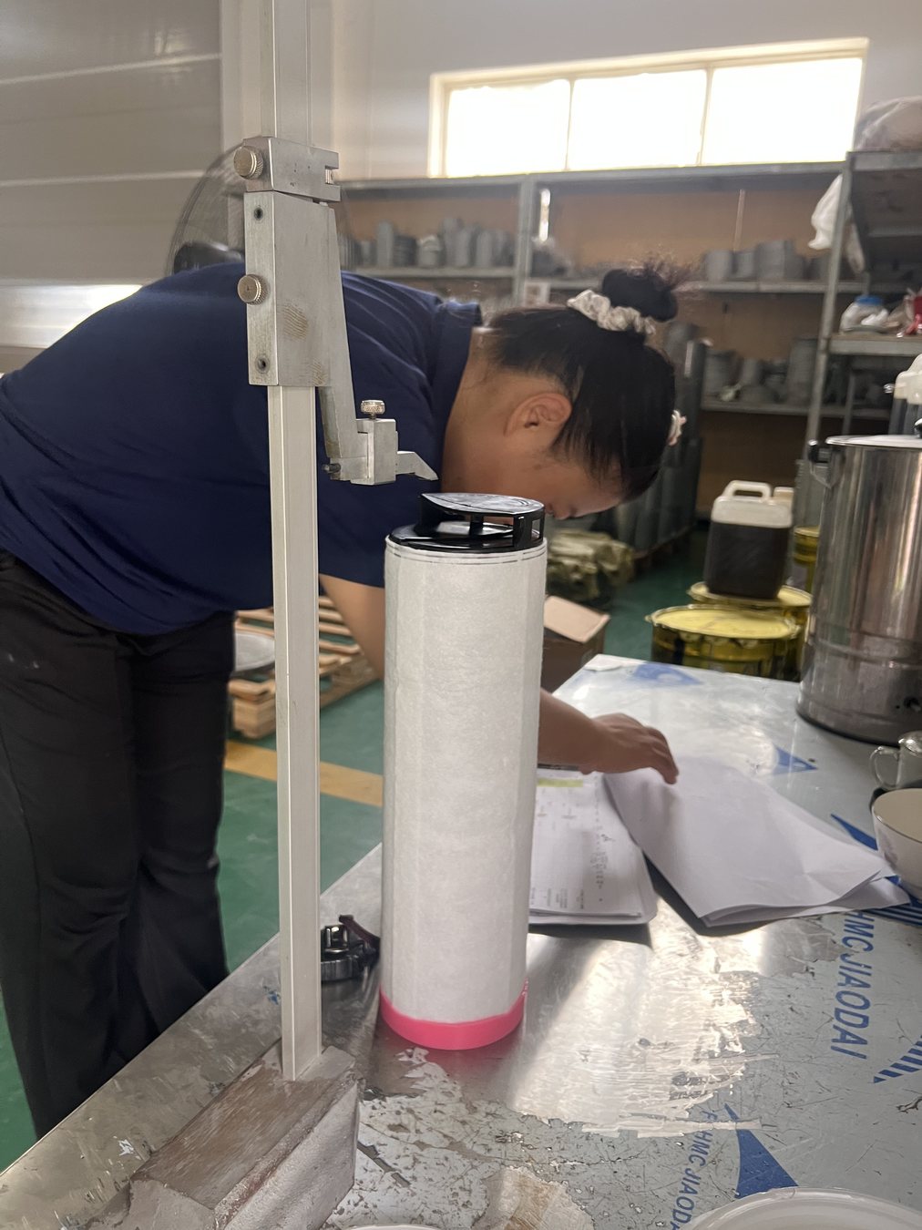 Filter dimension check workstation in Jinguan factory