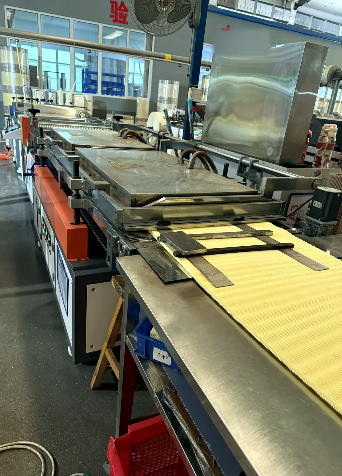Heat-Plate Bonding Preparation at Jinguan